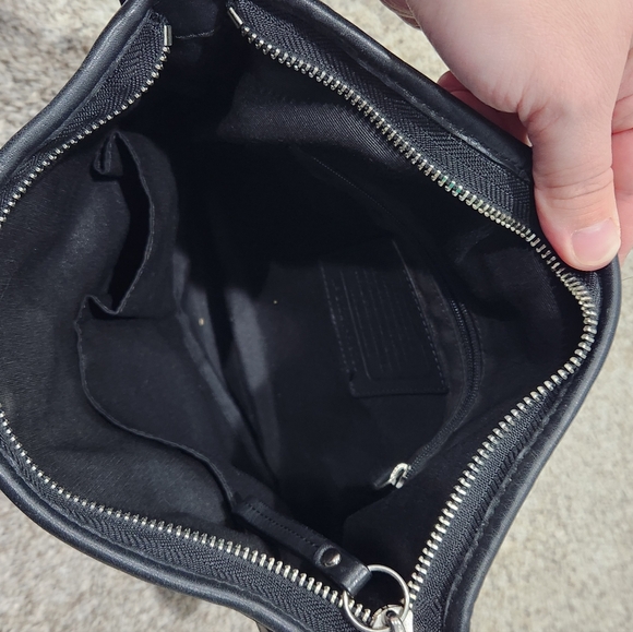 Coach Black Chain Crossbody/ Shoulder Bag - Picture 5 of 7